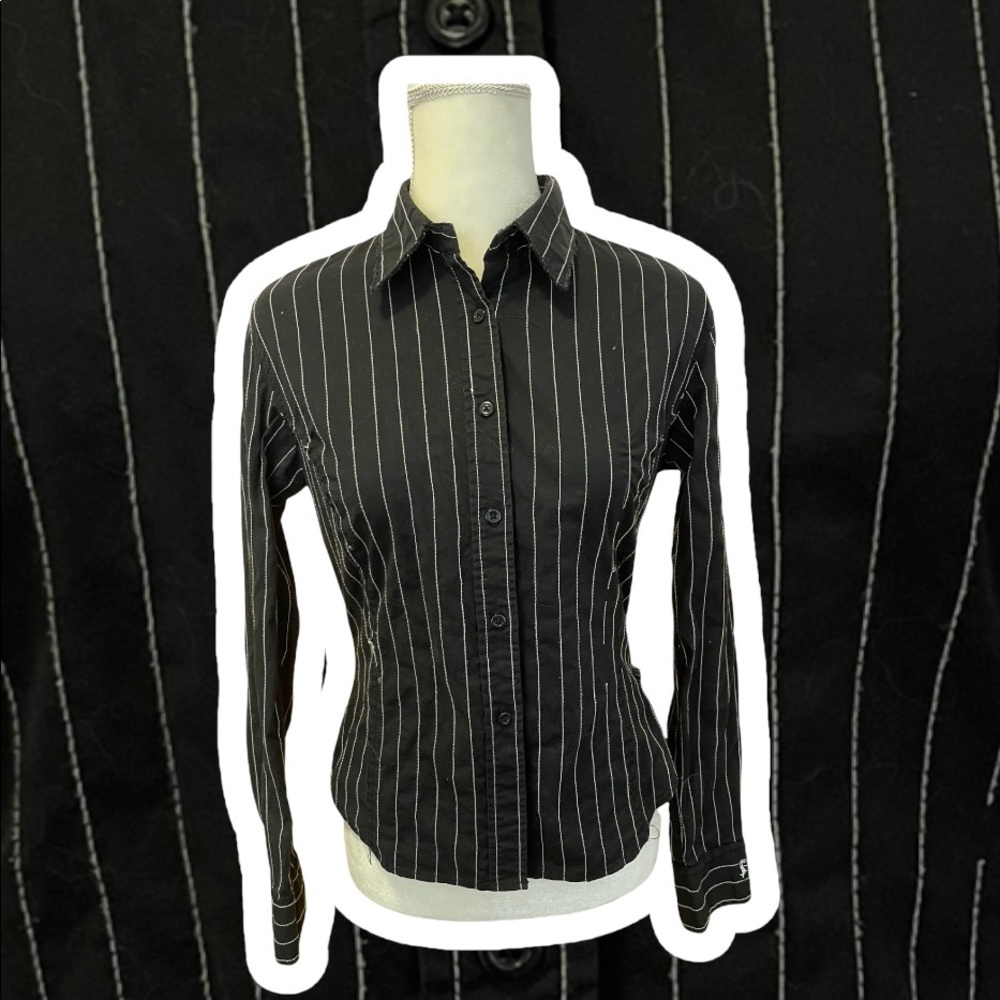 Triple5Soul distressed button down top. Black & white. Size large.